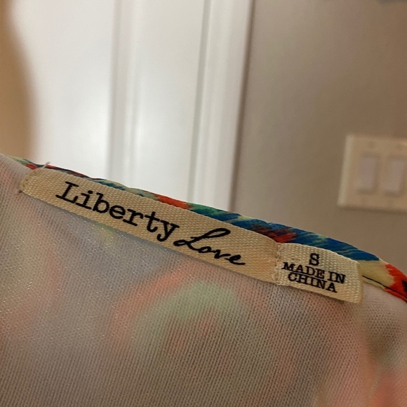 Liberty Love Maxi Dress - Picture 4 of 5